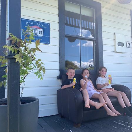 Moore St Cottage Ohakune Exterior photo